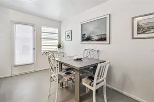 250 Rosery Rd NW, Largo, FL 33770 - Photo 23