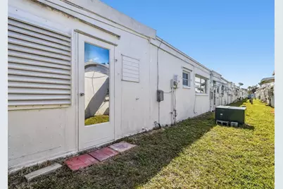 250 Rosery Road NW #300, Largo, FL 33770 - Photo 45