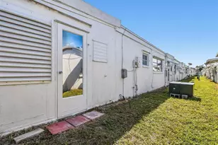 250 Rosery Rd NW, Largo, FL 33770 - Photo 45