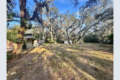 1516 Hawk Griffin Road, Plant City, FL 33563 - Photo 5