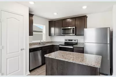 2001 Amber Sweet Circle, Dundee, FL 33838 - Photo 9