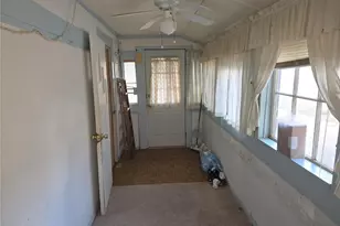 406 NW 7th St, Mulberry, FL 33860 - Photo 7