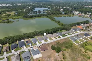 4537 Fairway Oaks Dr, Mulberry, FL 33860 - Photo 5