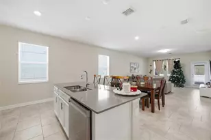 4303 Seven Canyons Dr, Kissimmee, FL 34746 - Photo 11