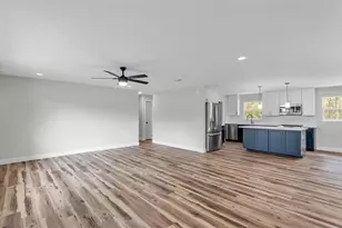 5322 Forestbrook Dr E, Lakeland, FL 33811 - Photo 5