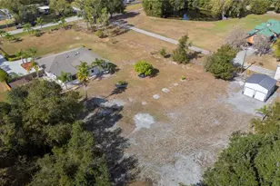 5614 Lazy Creek Dr, Lakeland, FL 33811 - Photo 59