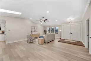 5614 Lazy Creek Dr, Lakeland, FL 33811 - Photo 5