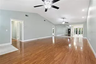 6773 Trail Ridge Dr, Lakeland, FL 33813 - Photo 9