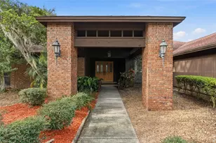 1803 Country Club Ct, Plant City, FL 33566 - Photo 5