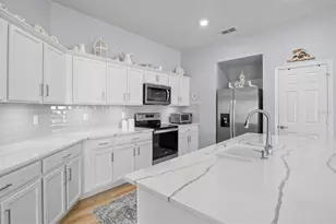 1591 Mattie Pointe Pl, Auburndale, FL 33823 - Photo 3