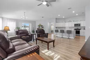 1591 Mattie Pointe Pl, Auburndale, FL 33823 - Photo 11