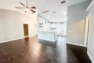 8215 Westmont Terrace Dr, Lakeland, FL 33810 - Photo 7