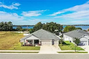 261 Walkers Point Dr, Auburndale, FL 33823 - Photo 1
