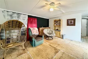 198 Spurlock Rd, Frostproof, FL 33843 - Photo 9