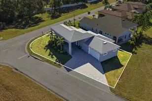 303 Nolane Ln, Polk City, FL 33868 - Photo 9