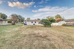 1664 Bayview Dr, Lakeland, FL 33805 - Photo 15