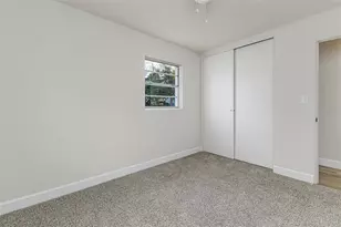 1664 Bayview Dr, Lakeland, FL 33805 - Photo 13