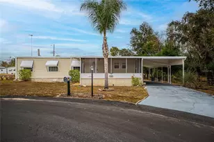 426 Martin Dr, Lakeland, FL 33809 - Photo 1