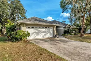 6664 Chadron Ct, Lakeland, FL 33813 - Photo 5