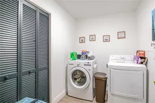 1704 W Hanna Ave, Tampa, FL 33604 - Photo 35