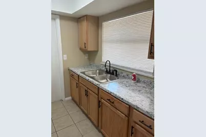 1210 Watersedge Drive, Lakeland, FL 33801 - Photo 3