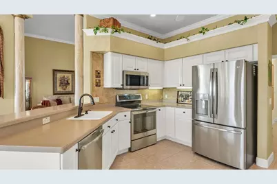 2767 Huntington Hills Drive, Lakeland, FL 33810 - Photo 15