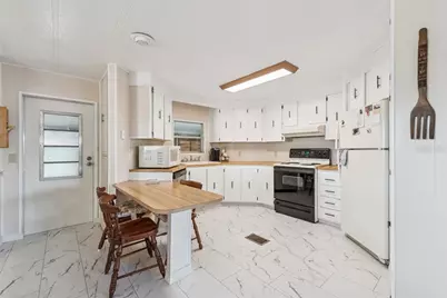 6756 Kensington Drive NE, Winter Haven, FL 33881 - Photo 11