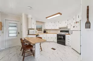 6756 Kensington Dr NE, Winter Haven, FL 33881 - Photo 11