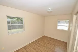 5940 Hilltop Ln E, Lakeland, FL 33809 - Photo 7