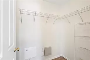 9526 W Park Village Dr, Tampa, FL 33626 - Photo 11