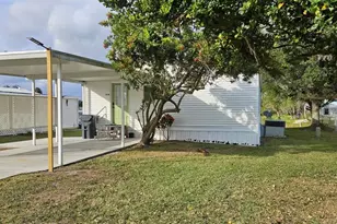 3636 Lazy Lake Dr S, Lakeland, FL 33801 - Photo 3