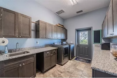 2424 Burns Avenue, Lake Wales, FL 33898 - Photo 13