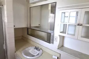 5624 McCoy Ct, Zephyrhills, FL 33542 - Photo 17