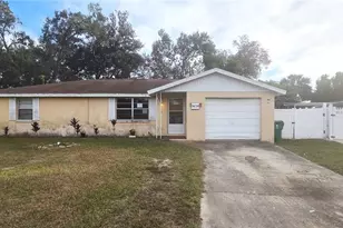 5624 McCoy Ct, Zephyrhills, FL 33542 - Photo 1