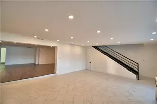 906 Lake Jessie Dr, Winter Haven, FL 33881 - Photo 17