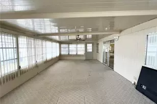 326 Martin Dr, Lakeland, FL 33809 - Photo 9