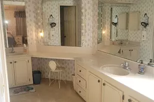 3027 Galaxy Ln, Lakeland, FL 33801 - Photo 7