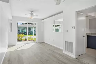 719 Fonda Ct, Lakeland, FL 33803 - Photo 5