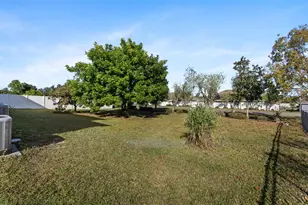 279 Brookshire Dr, Lake Wales, FL 33898 - Photo 45