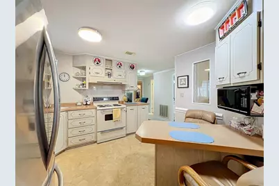 6336 Bayberry Blvd NE, Winter Haven, FL 33881 - Photo 11