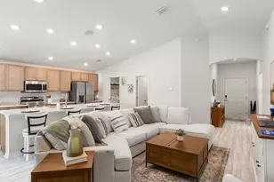 7665 SE 114th St, Belleview, FL 34420 - Photo 9