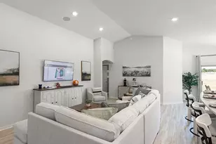 7665 SE 114th St, Belleview, FL 34420 - Photo 11