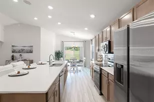 7665 SE 114th St, Belleview, FL 34420 - Photo 15