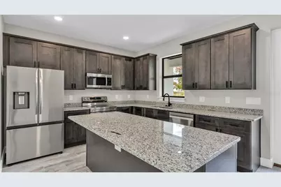 1802 Avenue Q SW, Winter Haven, FL 33880 - Photo 9