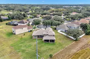 1210 Facet View Way, Valrico, FL 33594 - Photo 73