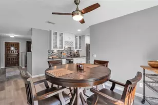 1927 Kimball Ct S, Lakeland, FL 33813 - Photo 7