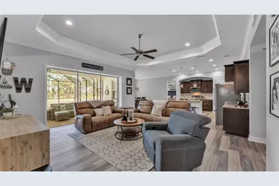 7089 Highlands Creek Avenue, Lakeland, FL 33813 - Photo 9