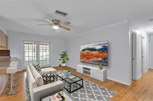 1945 Suzanne Ln, Lakeland, FL 33813 - Photo 5