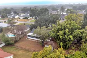 1945 Suzanne Ln, Lakeland, FL 33813 - Photo 25