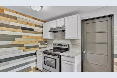 503 Marianna Road, Auburndale, FL 33823 - Photo 9